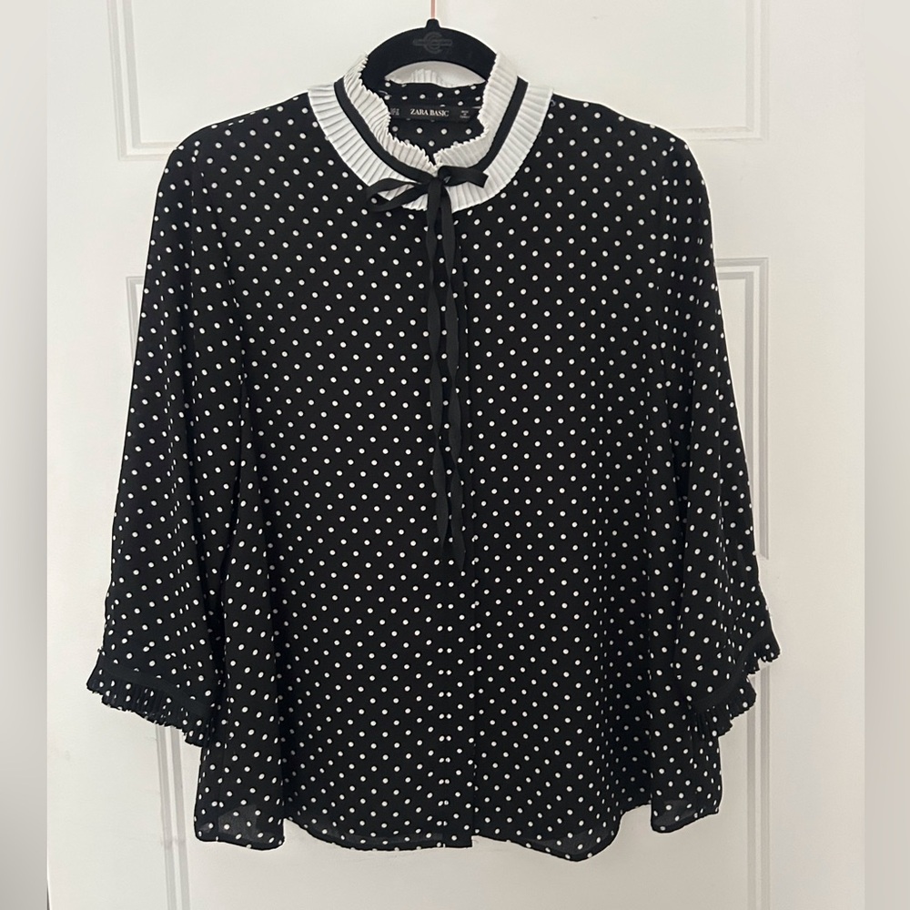 ZARA BASIC Black/White Polka Dots Blouse Sz.M
